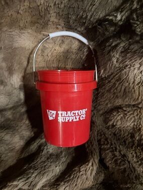 Tractor Supply Co Mini Utility Bucket